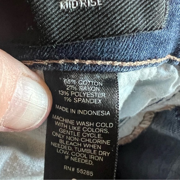 Express Skinny Mid-rise Jean - Picture 5 of 6